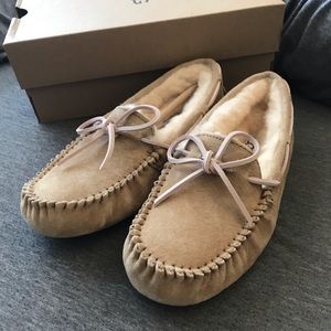 Women’s Dakota UGG Mocassins